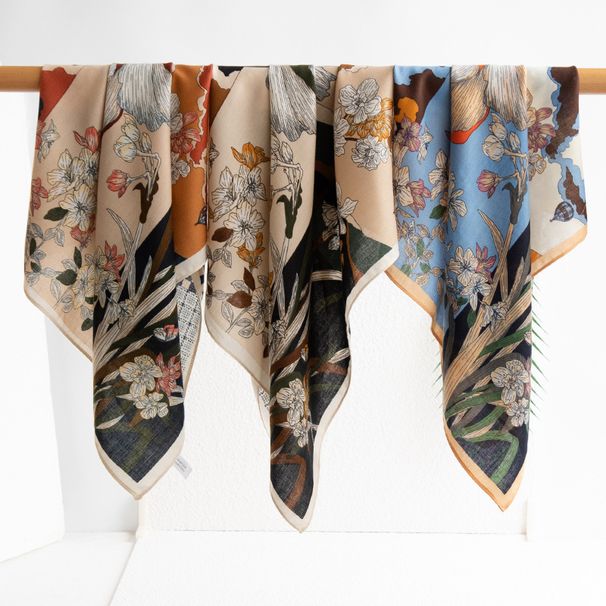 Artistic small square geometric printing, simulation silk sun neck protection, scar, versatile shirt, proessional_voghion.com