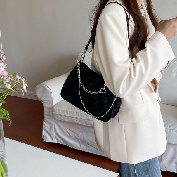 Underarm with Tidal Dark Flower Small Crowd Chain Cross body One Shoulder 2024 New Law Stick Bag_voghion.com