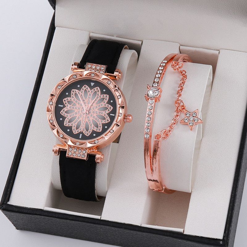 Fashionable and versatile luxury box set, stylish large rhinestone belt, ladies' four-piece gift box, quartz wristwatch gift set_voghion.com