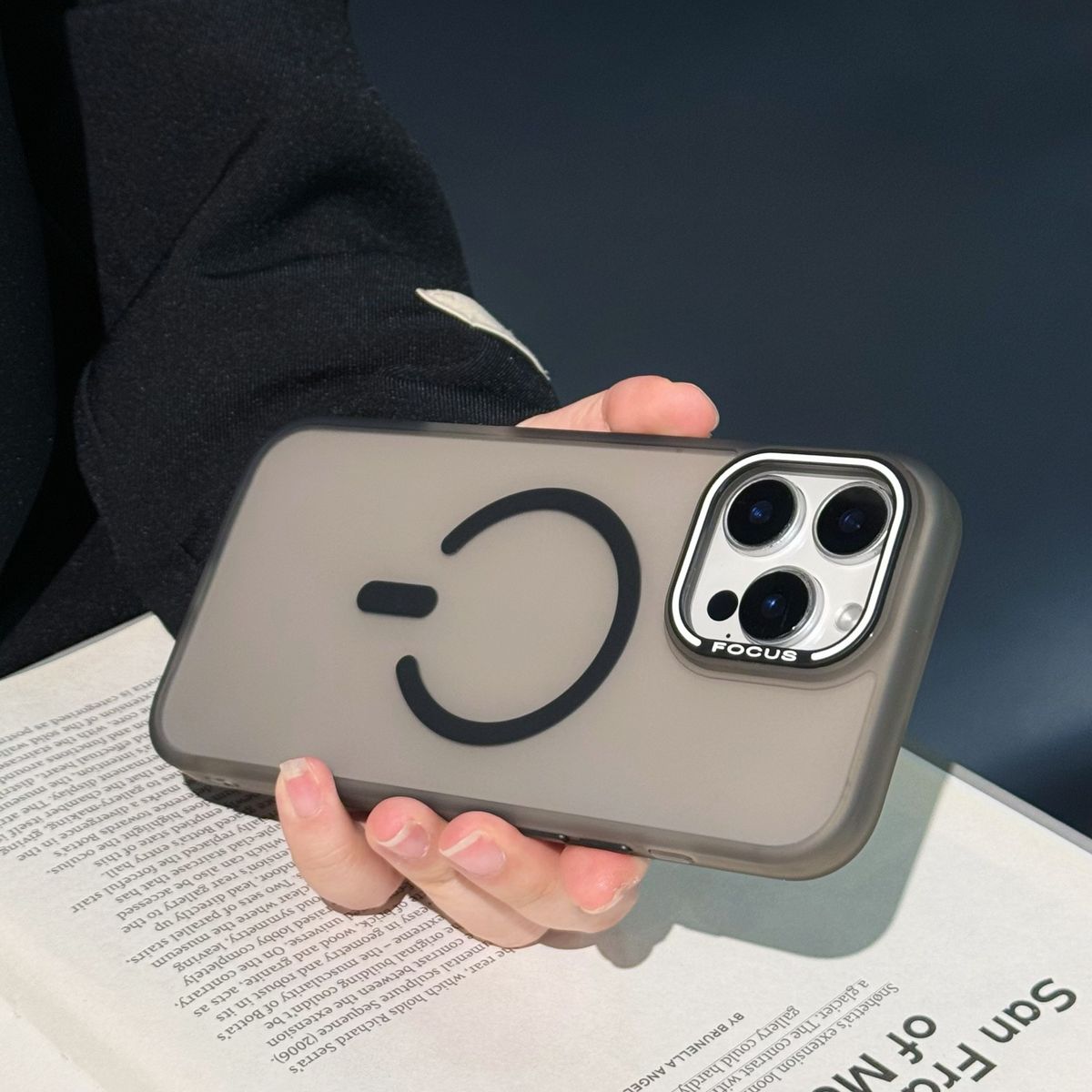 Phone Case Suitable For IPhone16promax Mobile Phone Case Skin Feeling Magnetic Suction C Type Jelly Dopamine 15 Semi Transparent PC Case_voghion.com