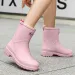 Damen Niedrige rutschfeste Küchen-Regenschuhe Wasser Frau Gummi Garten Galoschen Slip-on Regenstiefel Kurze Stiefel 231030_voghion.com