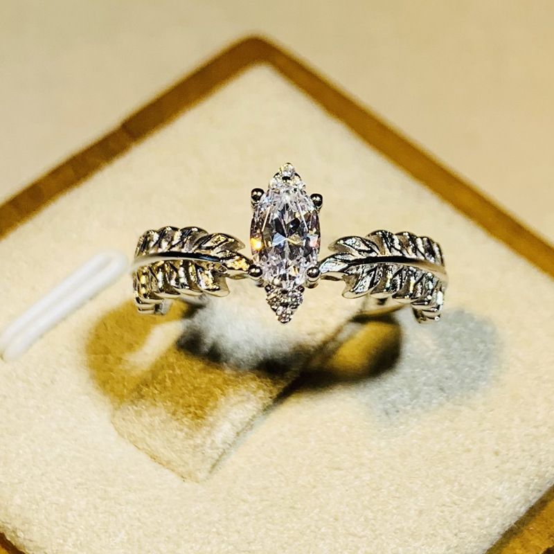 Plume de conception de niche Instagram de Cao Shi, circulaire d'oreille de blé de style pastoral pour femmes avec micro embellissements, nouveau_voghion.com