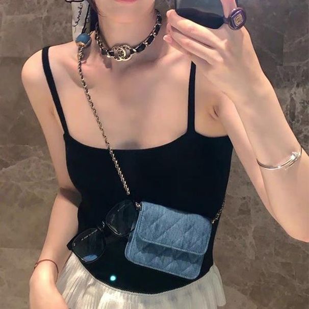 Borsa a tracolla versatile con catena trapuntata in denim, stile piccolo e alla moda, 2025, per donna_voghion.com