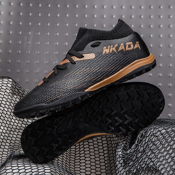 New high top football shoes for men and women seamless flying knitting long nail shoes broken nails grass professional training shoes_voghion.com