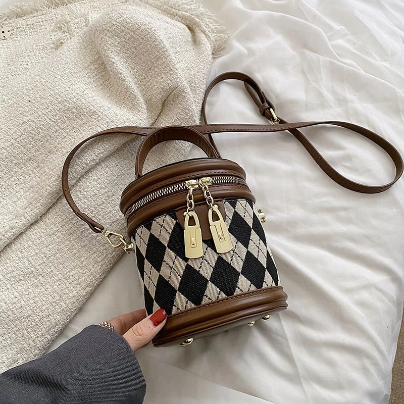 Damen für Modedesigner Reißverschluss Kleine Handtaschen für Frauen Leder Eimer Umhängetasche 2023 Neuer Trend Anhänger_voghion.com