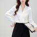 A Long-Sleeved V-Neck Shirt For A Female College Student's Job Interview, Paired With A White Chiffon Professional Top I_voghion.com