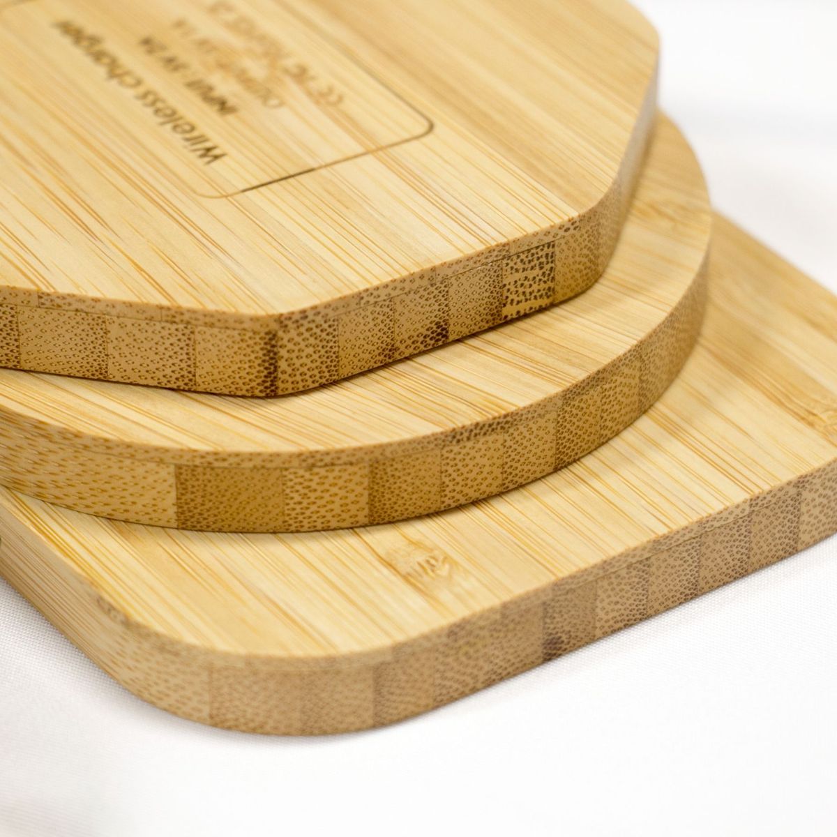 Bamboo wood wireless charging wireless mobile phone charger suitable for Apple Huawei Android mobile phone bamboo wood wireless charging_voghion.com