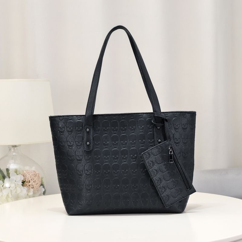 Borsa a tracolla con stampa teschio borchiato - Grande borsa a tracolla alla moda con tracolla staccabile - Borsa a mano in stile gotico punk per donna_voghion.com