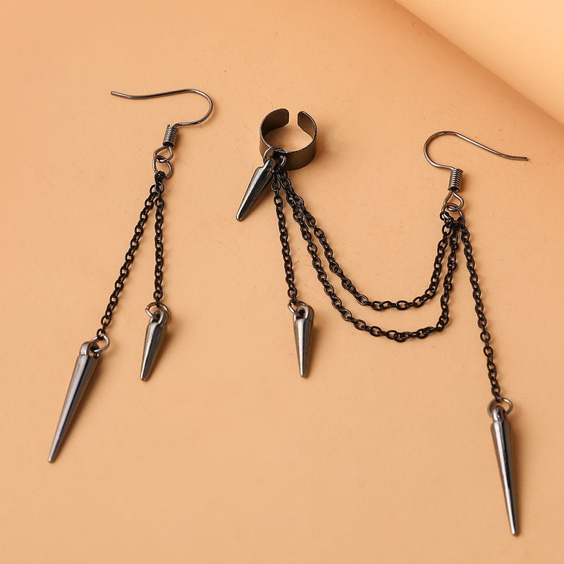 Orecchini a freccia asimmetrici in stile gotico punk per uomo, con ganci e clip._voghion.com