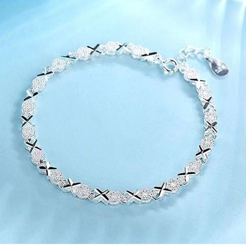 Love Style New Plating to Heart Matching Women's Simple and Personalized Creative XO Bracelet_voghion.com