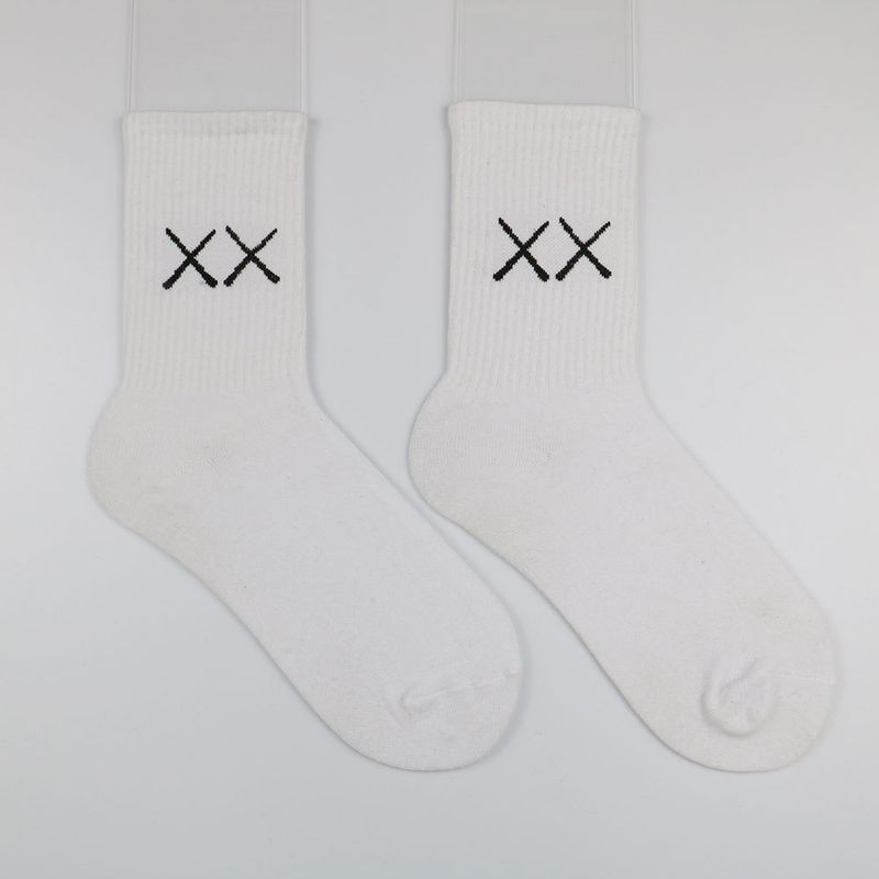 2025d XX Cross Eyes Collaboration Black And White Unisex Street Graffiti Cartoon Trendy Brand Mid-Calf Cotton Socks_voghion.com