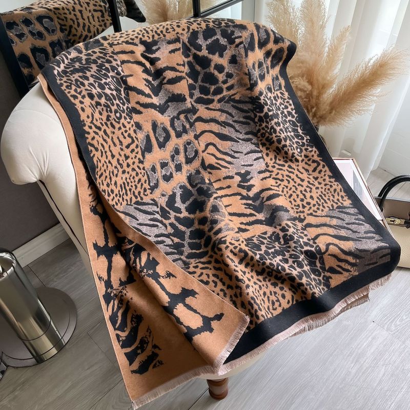 Air conditioned room shawl new autumn and winter women's leopard print scarf,  cashmere warm long scarf cape_voghion.com