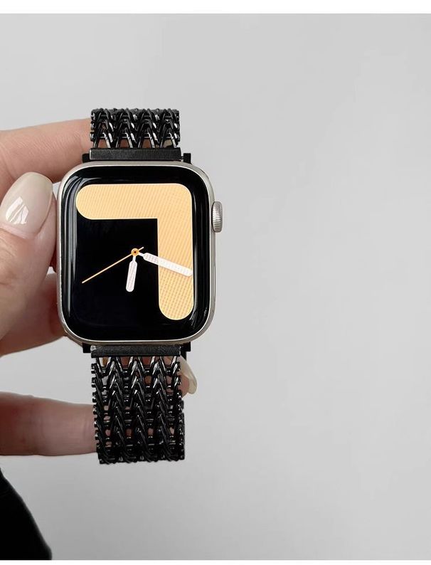 The New Magnetic Clasp Is Compatible With The Apple IWatch Model S10 Strap And Is Made Of Stainless Steel._voghion.com