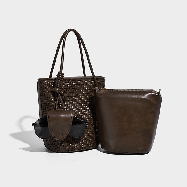 Borsa da donna intrecciata a mano: borsa a tracolla in similpelle, borsa da spiaggia media, borsa a tracolla intrecciata fatta a mano con tasca sottobraccio_voghion.com