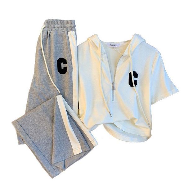 Lässiges Sweatshirt- und Hosen-Set für Damen in großen Größen – Trendiges Frühlingsoutfit mit figurformender Passform, bequeme zweiteilige Loungewear für kurvige Frauen_voghion.com