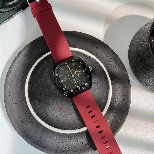 Square For Women 2023 Neues Modell Großes Zifferblatt Nischenlicht Luxus Wasserdichte Damenuhr_voghion.com