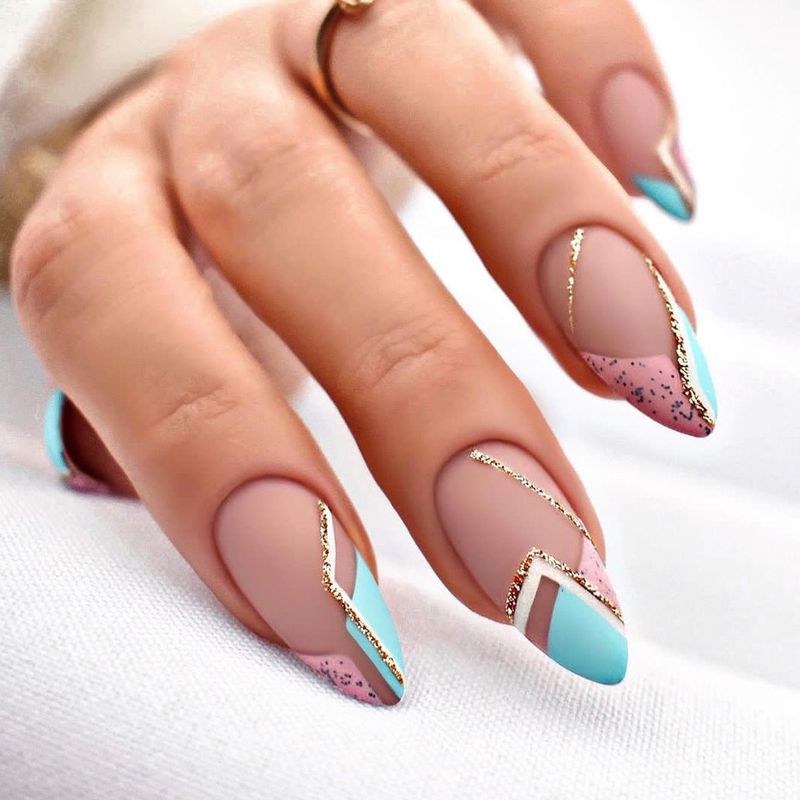 Valse 24 Stuks Amandel Nagels Glanzende Gouden Rimpelingen Franse Stiletto Nep Nagels Afneembare Ovale Volledige Dekking Druk op N_voghion.com