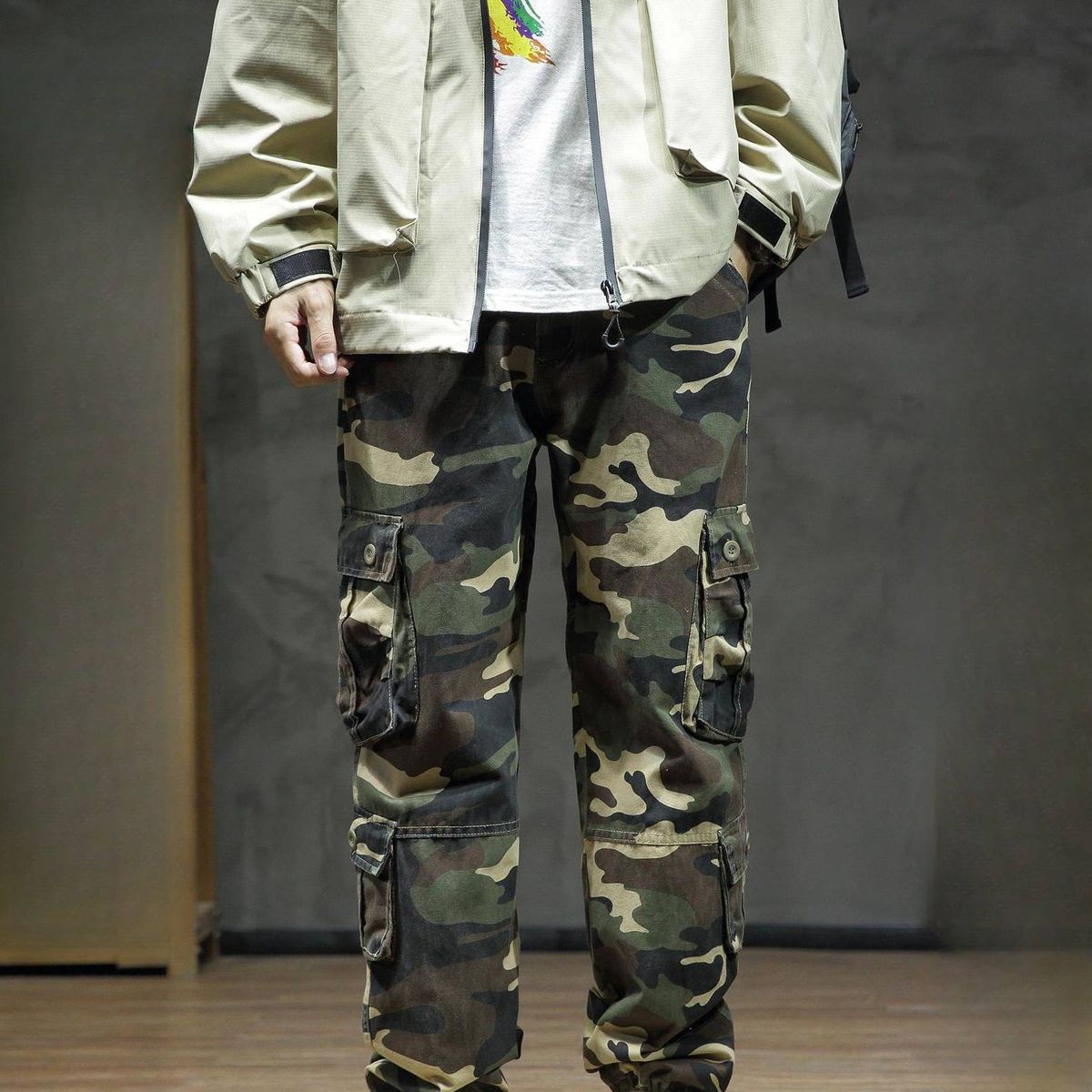 Herrenbekleidung Hosen lockere Freizeithose gerade Camouflage Übergröße Multi-Pocket-Overall_voghion.com