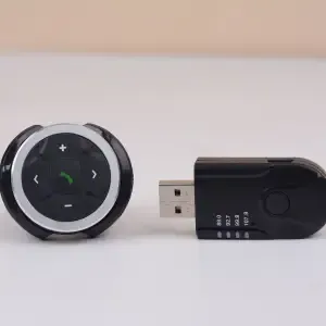 Car mounted Bluetooth multimedia button, wireless controller, Bluetooth receiver, MP3 player for making and receiving calls_voghion.com