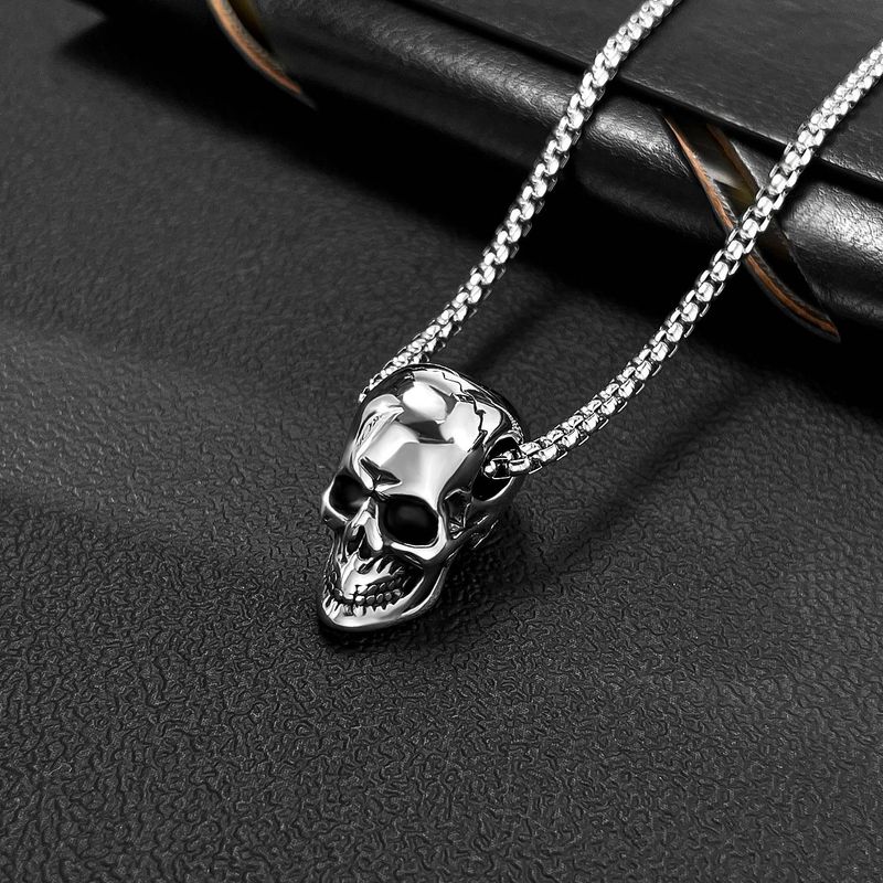 Men's Jewelry Street Fashion Stainless Steel Necklace Retro Trend Personality Skull Titanium Steel Accessories_voghion.com