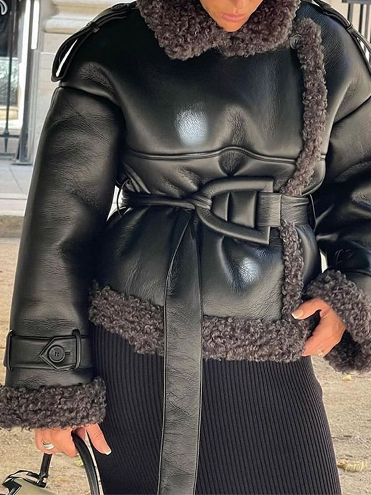 Zwarte lange trenchcoat van imitatiebontleer voor dames - oversized streetwearjas met riem voor EU/VS (S-L, stoer en elegant)_voghion.com