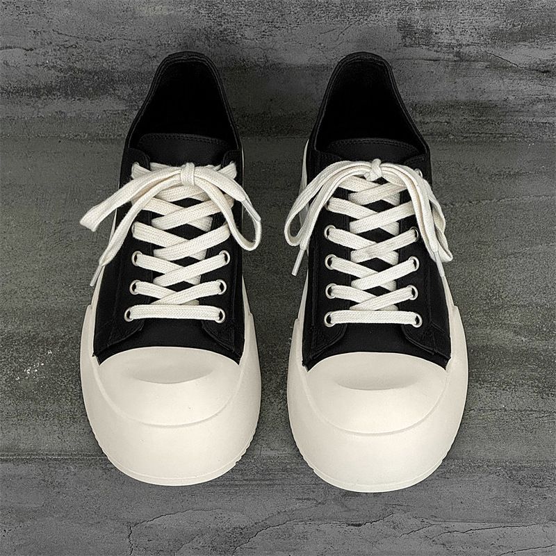 Schwarz-weiße Freizeitschuhe mit zweifarbigem Wildlederfutter_voghion.com