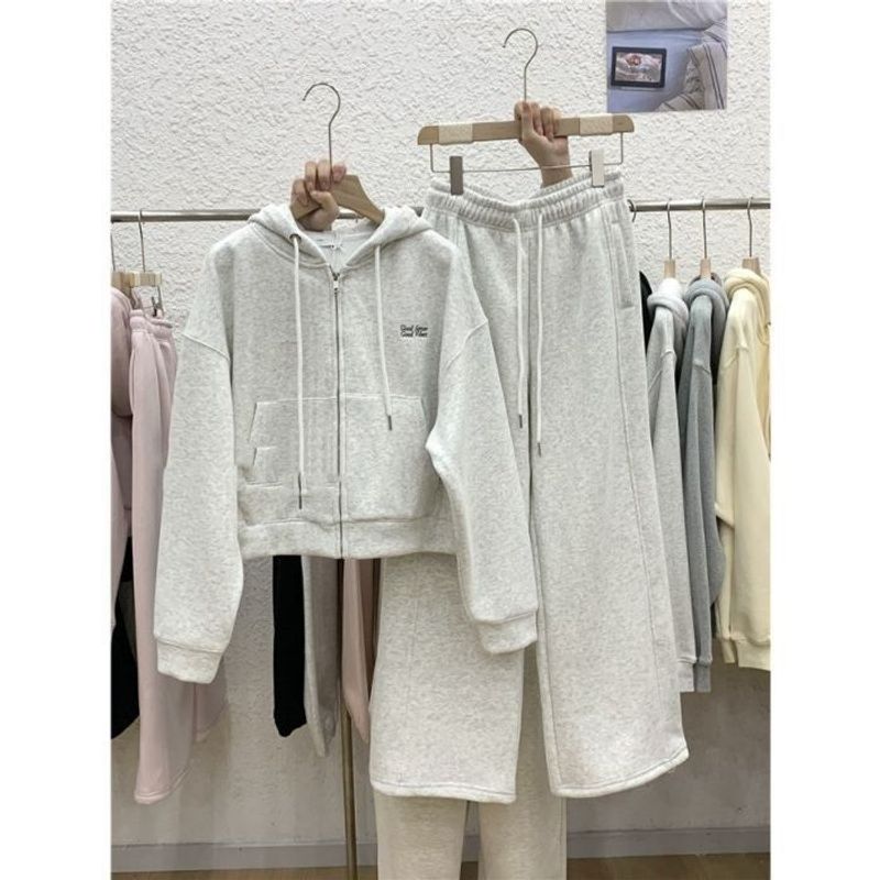 Women's Clothing Autumn And Winter Sports Leisure Plus Velvet Thickened Sweater Suit Cardigan Wide Leg Sweatpants Pink Two Piece Suit_voghion.com