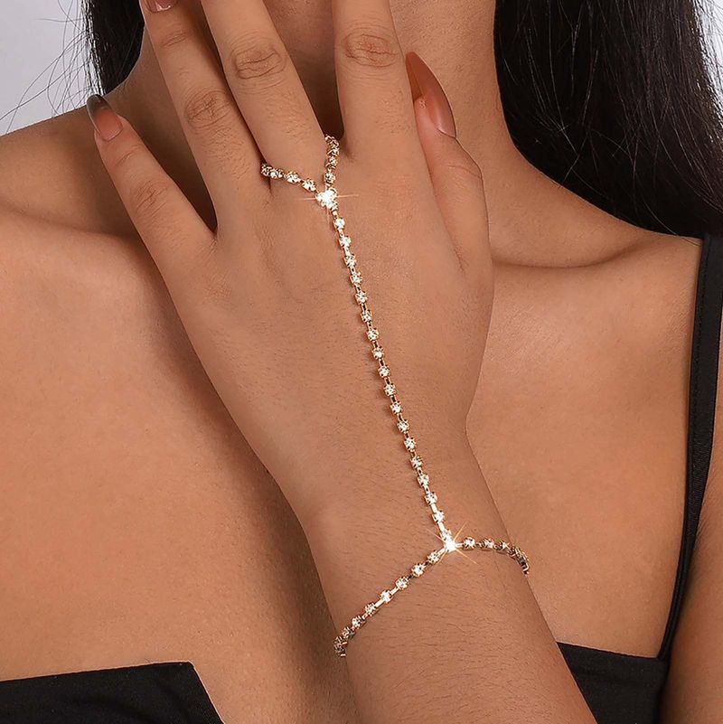 Gioielli di moda semplici per ragazze, catena a griffe con strass, elegante bracciale integrato e anello per donna_voghion.com