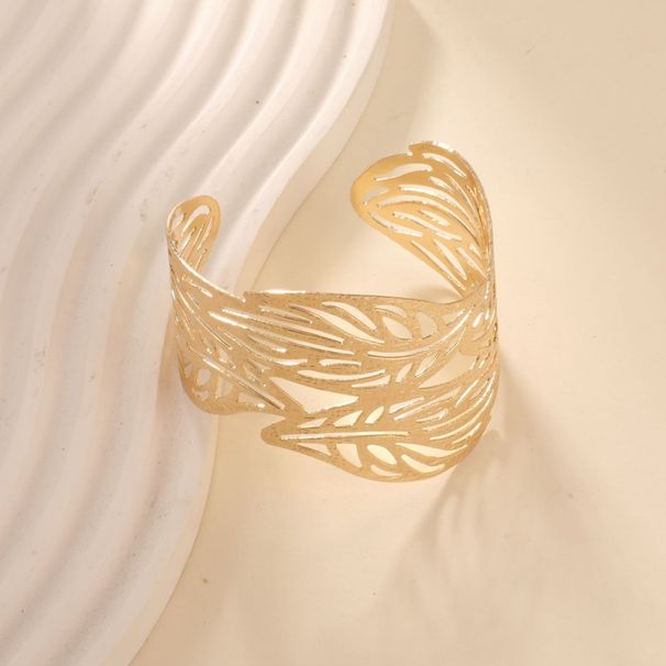 Braccialetto geometrico aperto regolabile alla moda con farfalla larga e cava in oro per donna_voghion.com