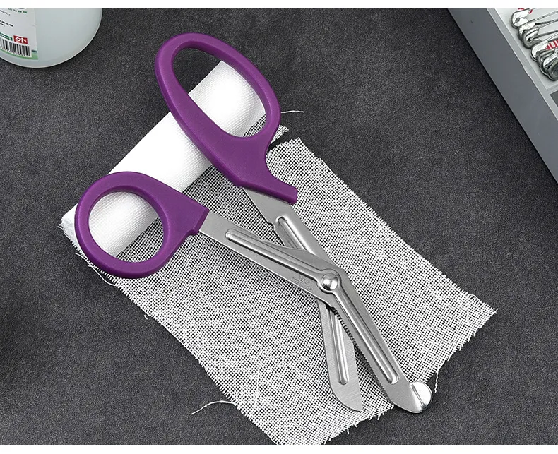 Pohotovostné súpravy Nožnice na gázu Nožnice na plátno Nožnice na obväz EDC Nožnice EMT 15/16CM Intramuskulárna náplasť Nožnice Nožnice prvej pomoci_voghion.com