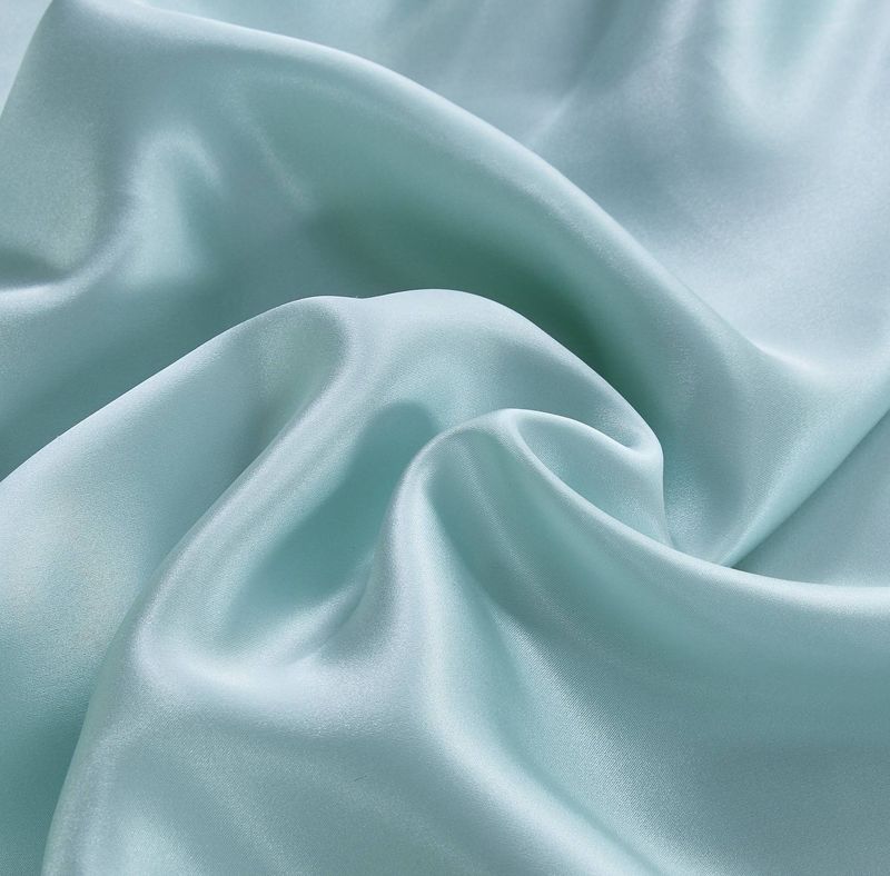 100% Silk Crepe De Chine Fabric - 114cm Width, Soft & Lustrous, Perfect For Pajamas, Cheongsam & Pillowcases_voghion.com