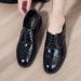 Heren casual leren schoenen zakelijke formele leren schoenen herenschoenen casual Britse trend Koreaanse stijl ademende heren bruidegom bruiloft schoenen_voghion.com