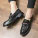 2023 Neue Herren Casual Classic Designer Emed Leder Marke Bequeme Business-Kleid Schuhe für Männer Loafer_voghion.com