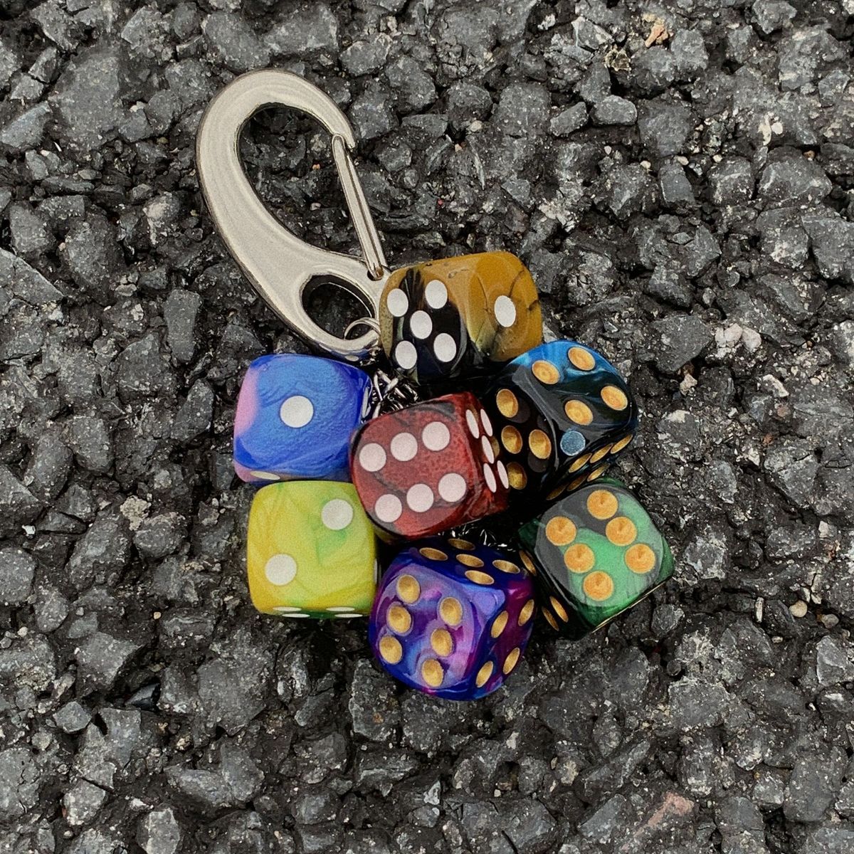 Ainworth Gradient Dice Grape Cluster Starry Sky Bag Pendant High-End Keychain Niche Accessories_voghion.com