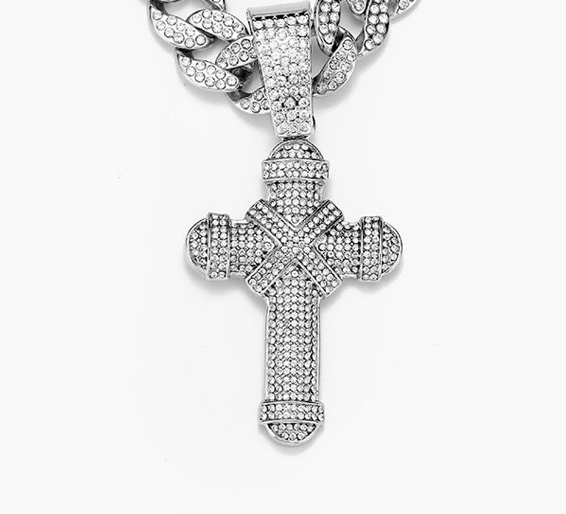 Unisex Alloy Hip Hop Style Silver Cross Pendant Full Of Diamond Cuban Chain Men Hip Hop Niche Cross Necklace Men_voghion.com