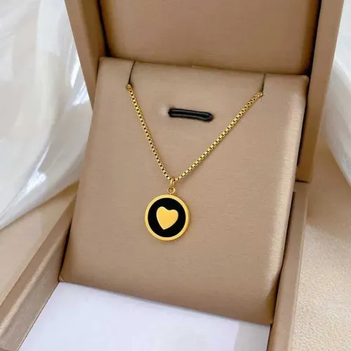 Karoliai Paprastas širdies pakabukas-vėrinys moterims Nerūdijančio plieno apvalios monetos disko emalio žavesio kaklo papuošalas Unisex Pop papuošalai_voghion.com
