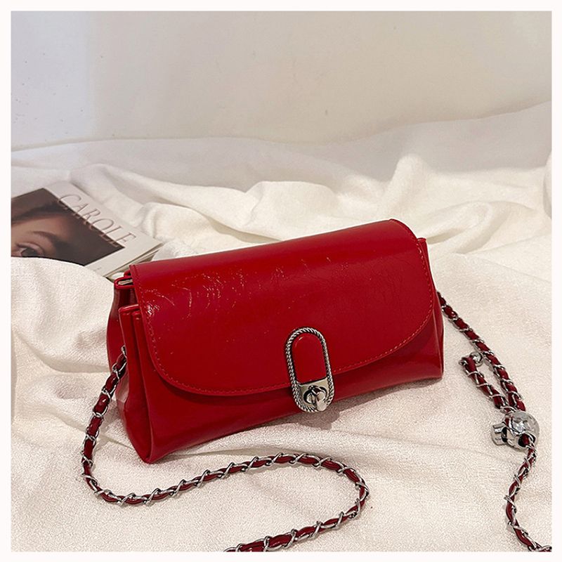 Borsa quadrata piccola con catena minimalista alla moda 2024, borse di alta gamma, borsa a tracolla singola lucida_voghion.com