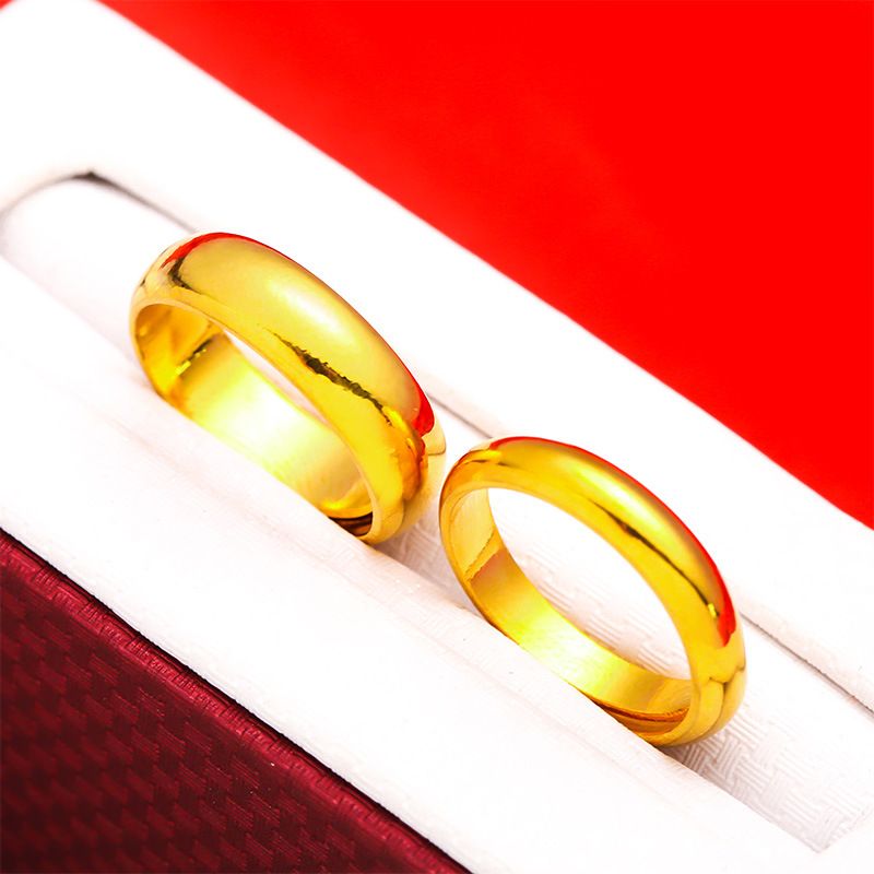 Vietnamese Couple With Open Smooth Face Men's And Gold Plated Ring For Women_voghion.com