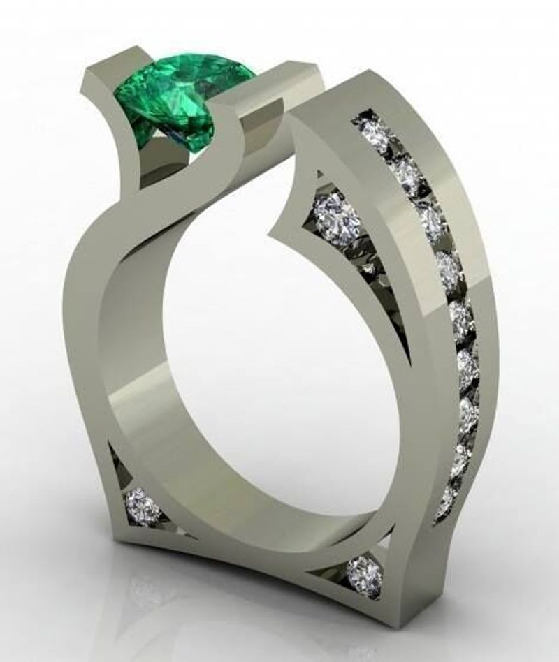 Nuovo anello di fidanzamento moderno con smeraldo e micro intarsi simulati per le donne_voghion.com