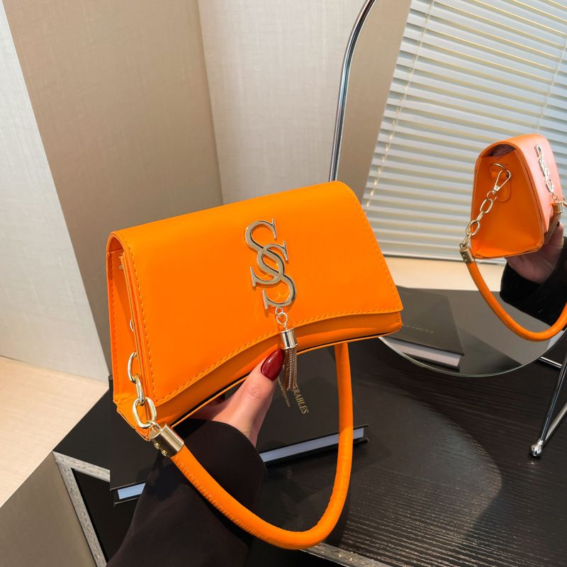 Borsa a tracolla piccola quadrata con catena retrò, tendenza casual invernale, semplice, lettera, moda donna_voghion.com