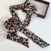 Herbst/Winter Melad Leopard Print Ausschnitt Damen, High-End, Flatter, Schal, Mehrzweck-Haargummi,_voghion.com
