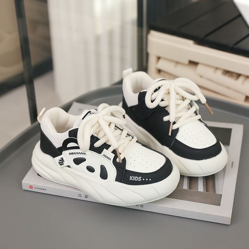 2024 Lente nieuwe Panda witte schoenen voor middelgrote en grote kinderen, lichtgewicht en modieuze sportschoenen met dikke zolen voor jongens en meisjes_voghion.com