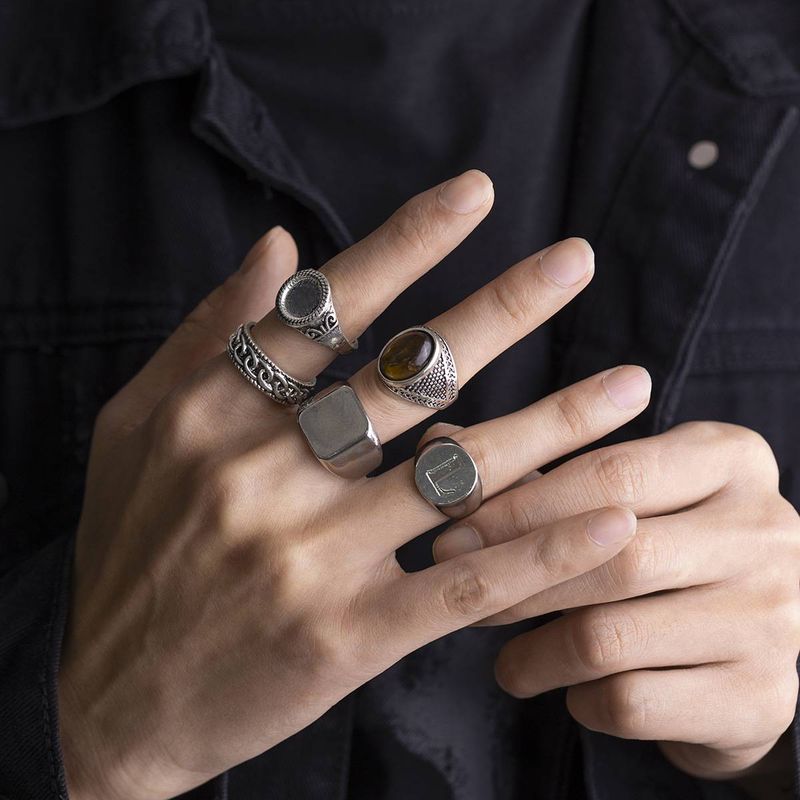 New Ring Set for Men with A Sense of Luxury, Simple and Fashionable Personality, Geometric and Metal Index Finger Ring Ring_voghion.com