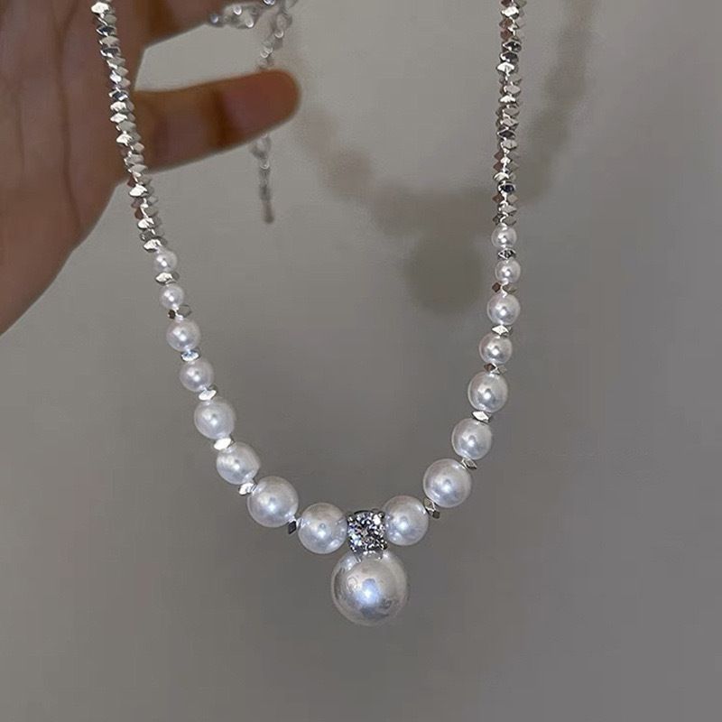 Light Gradient Pearl Splicing Silver Fragment Pendant Necklace For Women, Stylish And Versatile Simple Elegant_voghion.com