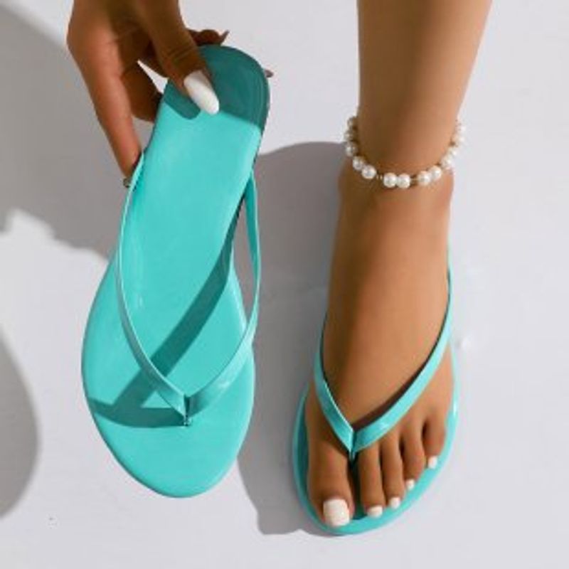 Sandálias rasteiras plus size 2025, novo estilo, bico fino, chinelos casuais de praia para mulheres_voghion.com