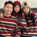 Retro Striped Knitwear Family Sets – 90s Hong Kong Style Matching Sweaters & Denim Pants (S-3XL, Acrylic-Blend, Fall/Winter Photoshoot Outfits)_voghion.com