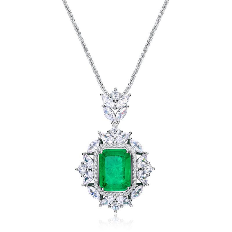 S925 Sëlwer Gréngt Glas Halskette Fra Smaragd Ëmgi vu Wäissem Zirkon Anhänger Retro Stil_voghion.com