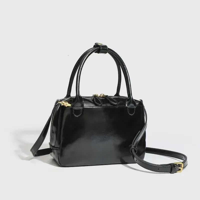 Borsa a mano da bowling retrò francese piccola e alla moda, borsa a tracolla, borsa da donna, 2025_voghion.com