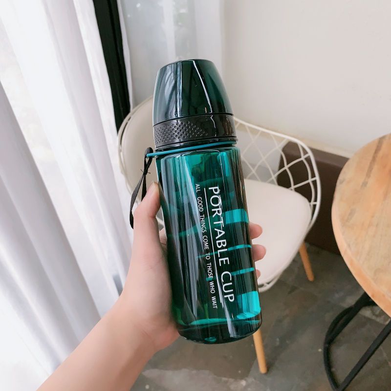 Sportbecher aus Kunststoff im koreanischen Stil mit großer Kapazität für Männer und Frauen, Studenten, trendig, kreativ, mit tragbarem Teesieb_voghion.com