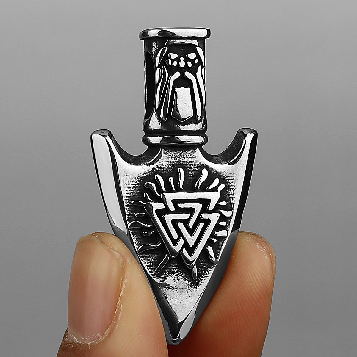 Men's Jewelry Viking Compass Rune Arrow Titanium Steel Pendant Creative Stainless Steel Pendant Necklace_voghion.com